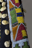 Plateau%20artist%2C%20%3Cb%3E%3Ci%3E%20Dress%3C%2Fi%3E%3C%2Fb%3E%2C%20ca.%201880%2F1900%2C%20bead%2C%20ribbons%2C%20and%20shells%2C%20The%20Elizabeth%20Cole%20Butler%20Collection%2C%20no%20known%20copyright%20restrictions%2C%2087.70.16